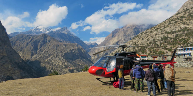 Helikoptereinsatz im Naar Phu-Tal, Nepal